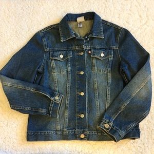 Medium Wash Denim Jean Trucker Jacket L